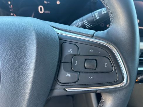 Used 2024 Buick Encore GX Sport Touring image 15