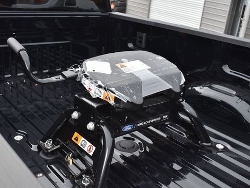 New 2026 Ford F450 Platinum image 10