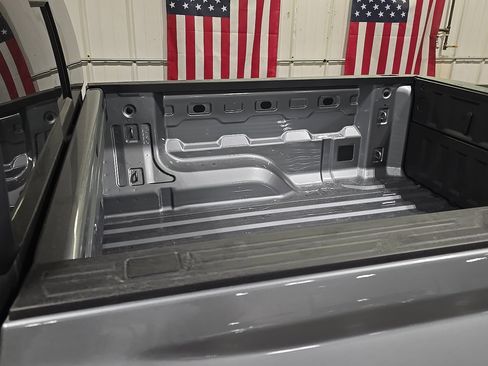 New 2026 Chevrolet Colorado W/T image 7