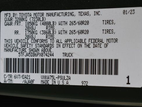 Used 2023 Toyota Tundra Limited image 33