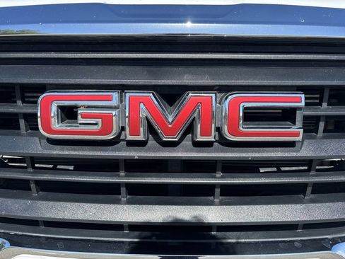Certified 2024 GMC Terrain SLE AWD/4WD image 34