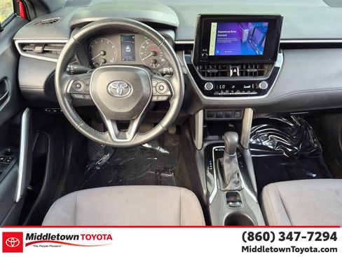Used 2024 Toyota Corolla Cross AWD Hybrid image 29