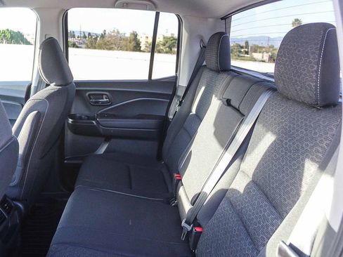 Used 2023 Honda Ridgeline Sport image 19