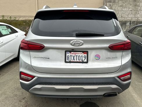 Used 2020 Hyundai Santa Fe SEL image 4