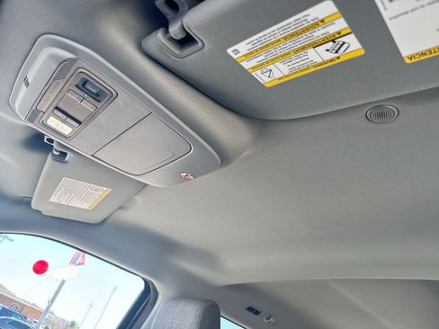 Used 2025 Ford F250 XLT image 20