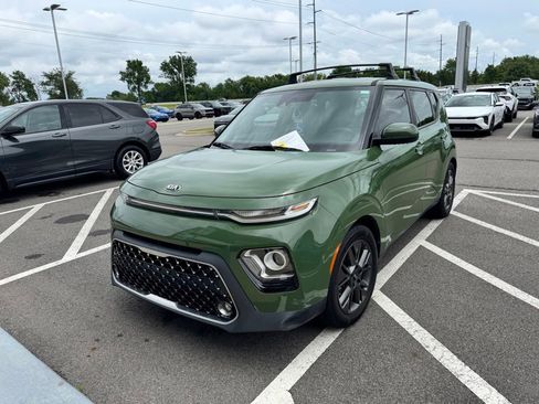 Used 2020 Kia Soul EX FWD image 4