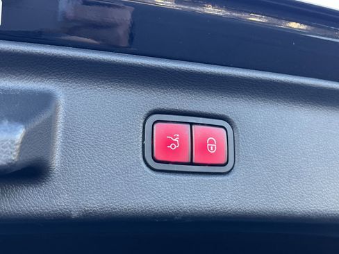 Used 2021 Mercedes-Benz S 580 4MATIC Sedan image 26