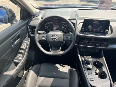 New 2026 Nissan Rogue Dark Armor FWD image 18