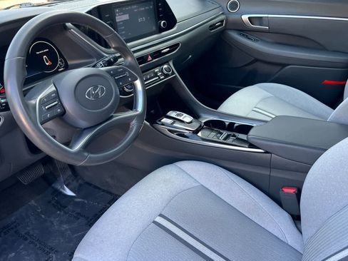 Used 2021 Hyundai Sonata SEL w/ Convenience Package image 12