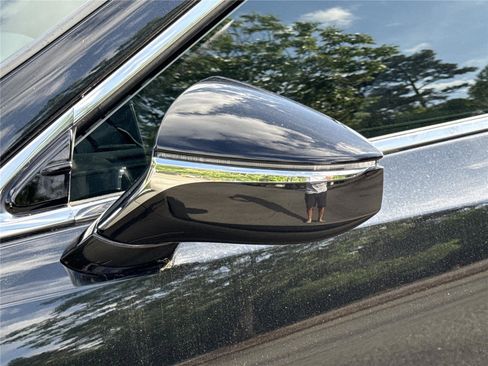 Used 2022 Lexus ES 300h w/ Premium Package FWD image 36