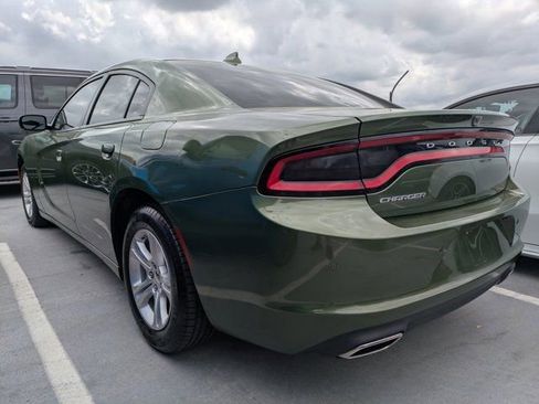 Used 2023 Dodge Charger SXT image 4