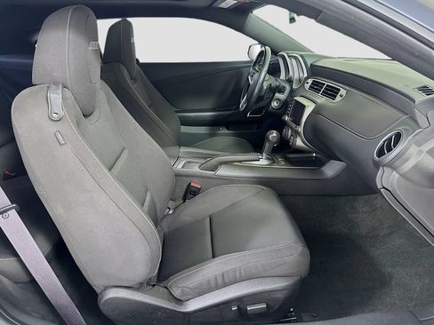 Used 2014 Chevrolet Camaro SS RWD image 27