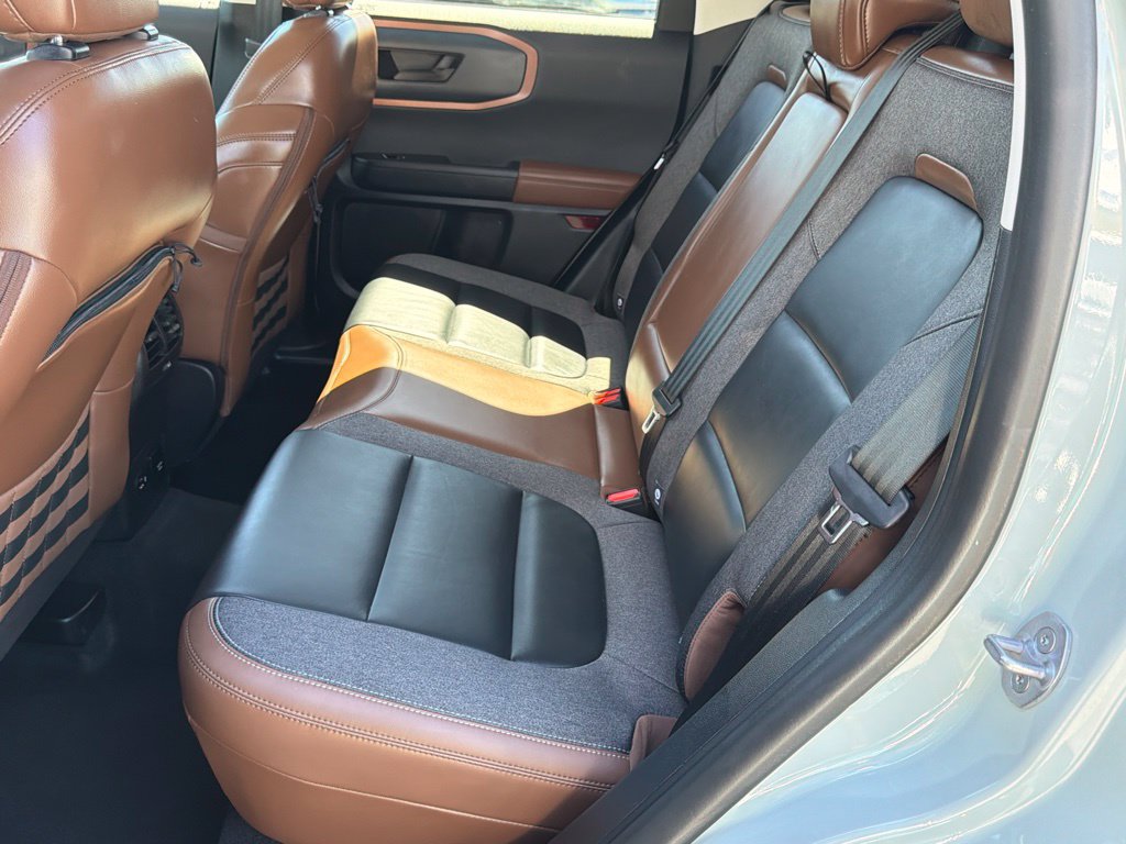 Certified 2022 Ford Bronco Sport Outer Banks w/ Tech Package AWD/4WD image 35