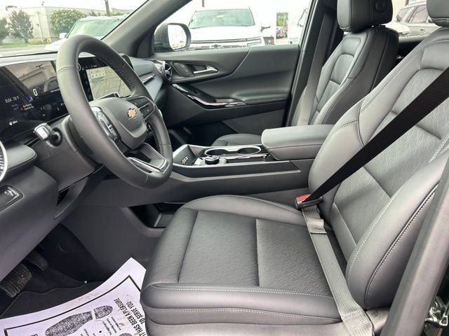 New 2027 Chevrolet Equinox LT w/ Convenience Package II FWD image 15