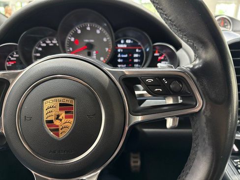 Used 2017 Porsche Cayenne S AWD/4WD image 20