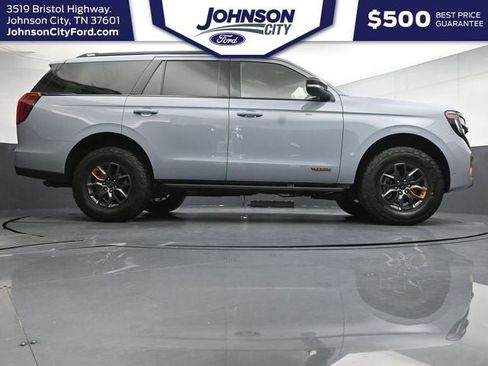Certified 2025 Ford Expedition Tremor AWD/4WD image 35