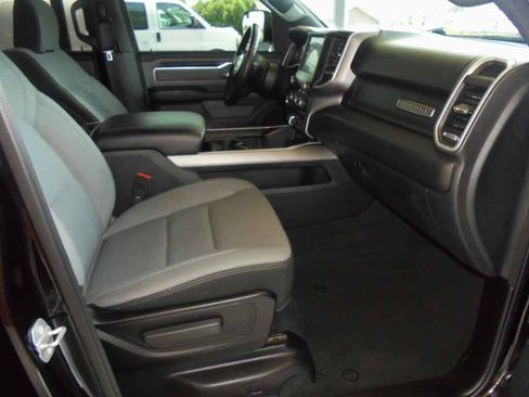Used 2022 RAM 1500 Big Horn AWD/4WD image 8