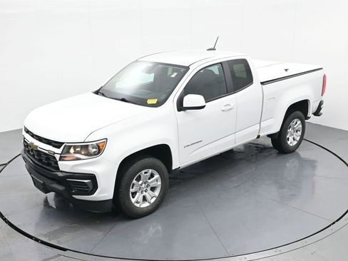 Used 2022 Chevrolet Colorado LT w/ Fleet Safety Package image 16