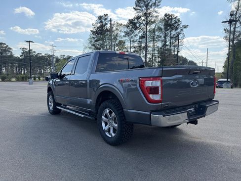Used 2023 Ford F150 Lariat w/ Trailer Tow Package image 5
