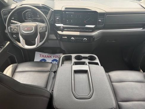 Used 2025 GMC Sierra 1500 SLT AWD/4WD image 34