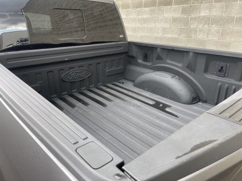 Used 2018 Ford F150 XLT w/ Equipment Group 302A Luxury image 4