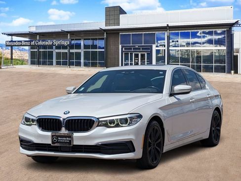 Used 2019 BMW 530i xDrive AWD/4WD image 3
