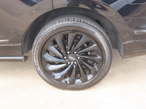 Used 2020 Lincoln Navigator Black Label AWD/4WD image 16