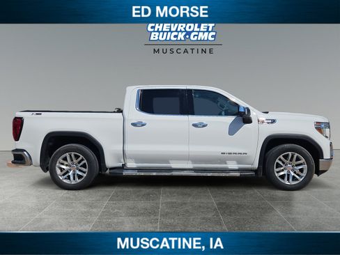 Used 2022 GMC Sierra 1500 SLT w/ SLT Premium Plus Package AWD/4WD image 6