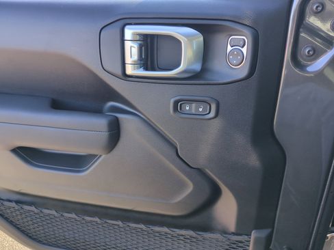 New 2026 Jeep Gladiator Sport AWD/4WD image 13