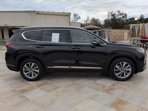 Used 2019 Hyundai Santa Fe Limited image 4