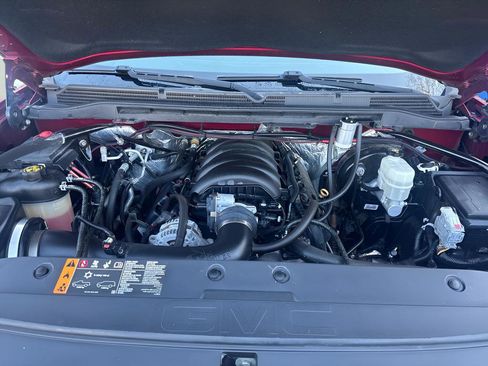 Used 2018 GMC Sierra 1500 SLE w/ SLE Value Package image 16