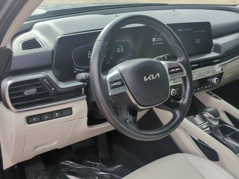 Used 2024 Kia Telluride S w/ S Sunroof Package image 15