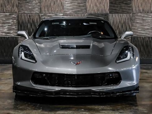 Used 2016 Chevrolet Corvette Stingray Coupe w/ 3LT Preferred Equipment Group RWD image 5