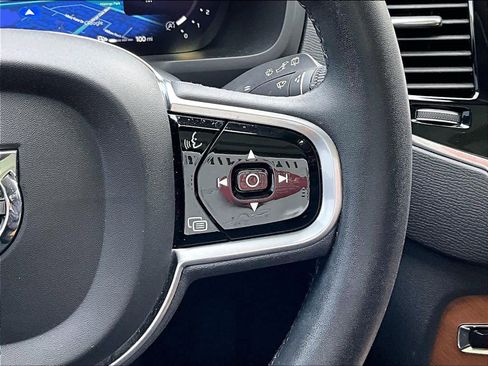 Used 2023 Volvo XC90 B6 Plus w/ Protection Package Premier image 22