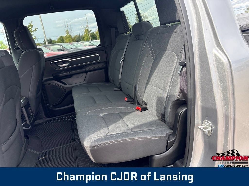 Used 2023 RAM 1500 Big Horn AWD/4WD image 16