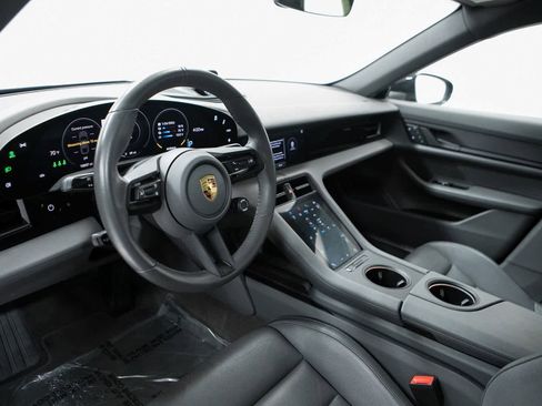 Certified 2022 Porsche Taycan 4S image 4