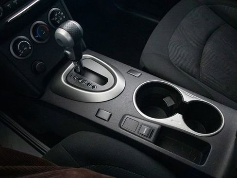 Used 2015 Nissan Rogue S w/ Convenience Package image 34