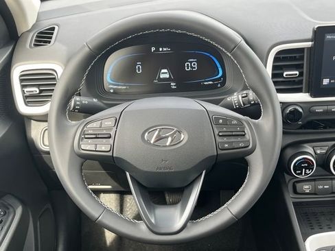 New 2026 Hyundai Venue SEL FWD image 21
