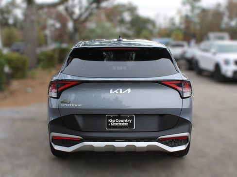 Certified 2023 Kia Sportage EX image 8