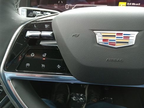 New 2026 Cadillac Escalade ESV Sport w/ Touring Package image 22