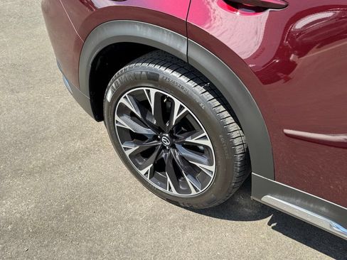 Used 2024 MAZDA CX-90 Plug-In Hybrid w/ Premium Plus AWD/4WD image 26
