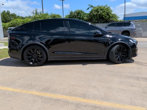 Used 2023 Tesla Model X AWD/4WD image 11