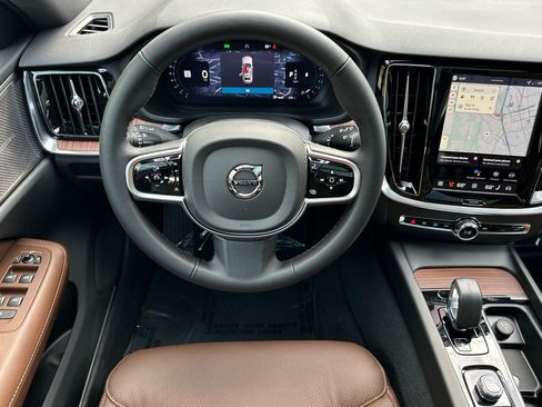 New 2026 Volvo V60 B5 Cross Country Plus w/ Climate Package AWD/4WD image 11