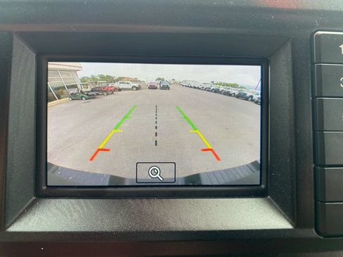 Used 2022 Ford F250 XL w/ Power Equipment Group AWD/4WD image 15