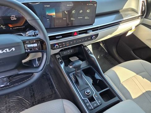 New 2026 Kia Sorento S w/ S Panoramic Sunroof Package FWD image 19