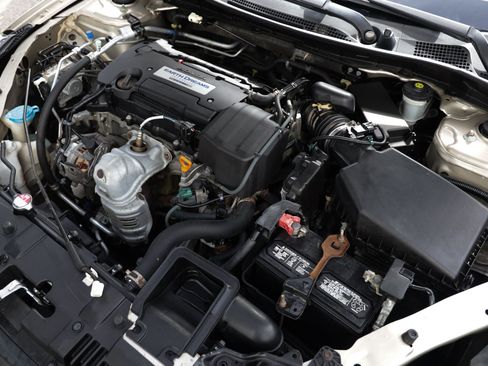 Used 2015 Honda Accord LX image 47