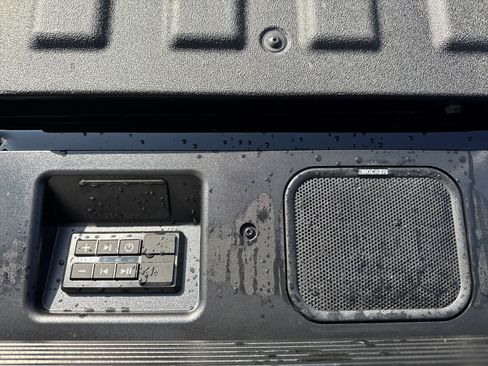 Used 2025 GMC Sierra 2500 Denali Ultimate image 37