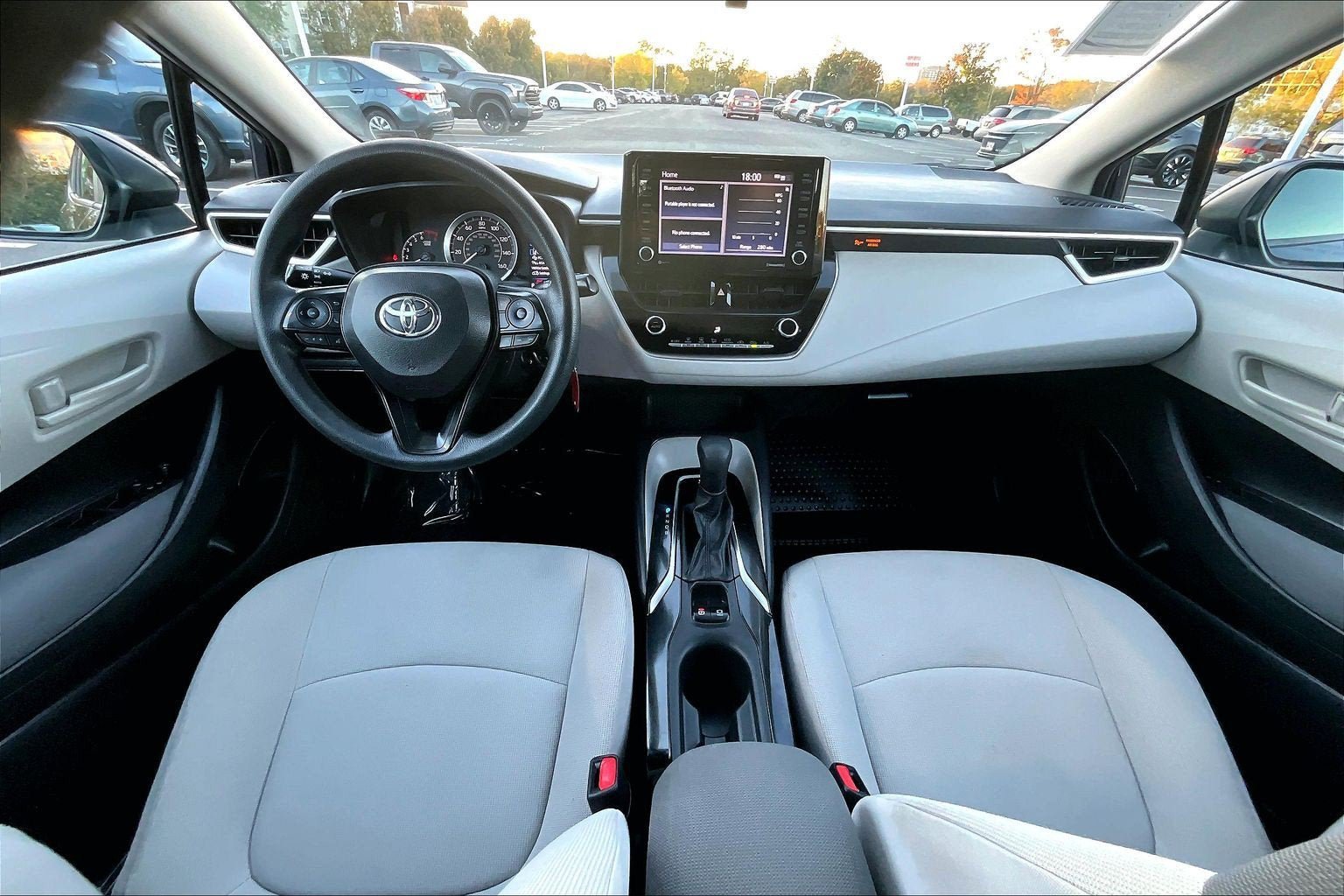 Used 2022 Toyota Corolla LE FWD image 14