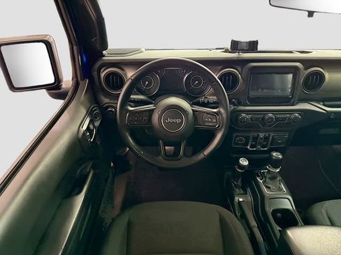 Used 2018 Jeep Wrangler Unlimited Sport S image 22