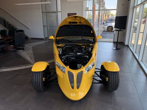 Used 1999 Plymouth Prowler RWD image 23